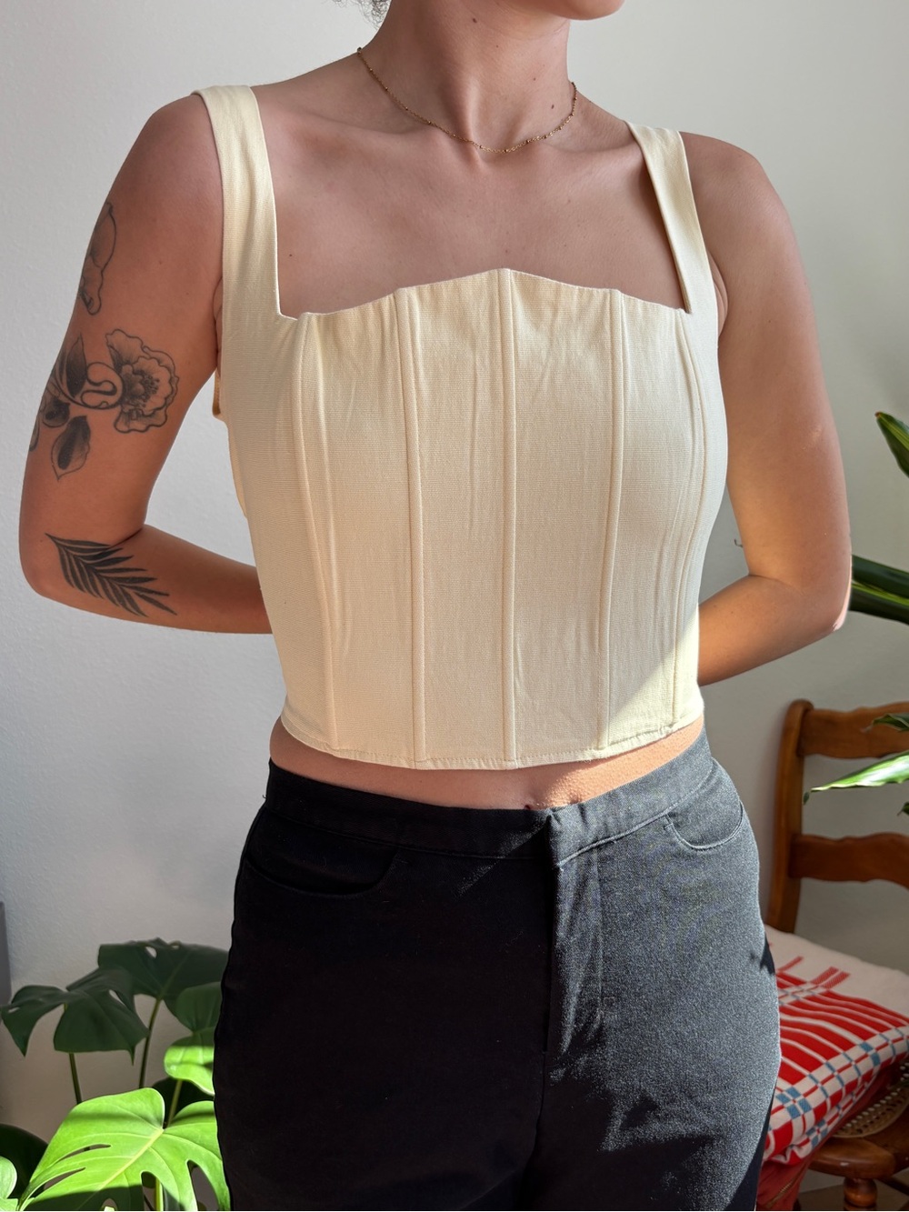 Mahina Butter Yellow Square-Neck Structured Corset Top size L